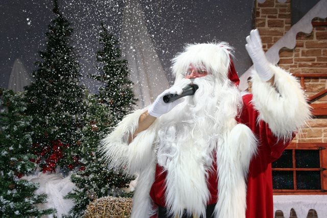 El Ayuntamiento habilita una cola de acceso preferente con prioridad a niños con discapacidad para ver a Papá Noel y los Reyes Magos