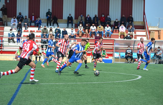 Victoria ajustada del Águilas F.C. frente al C.D. Bullense 1 - 2