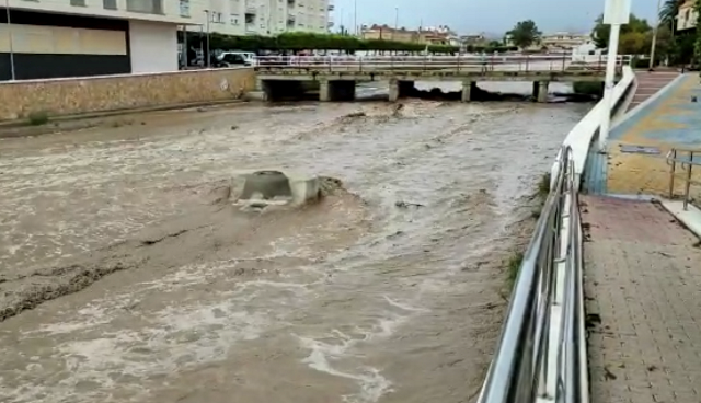 Activado el Plan Especial de Protección Civil por la lluvia caída en Águilas durante las últimas horas 