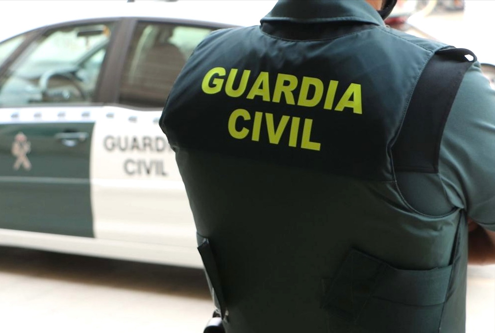 Guardia Civil desarticula una organización que estafó más de medio millón de euros en una promoción inmobiliaria fraudulenta en Águilas