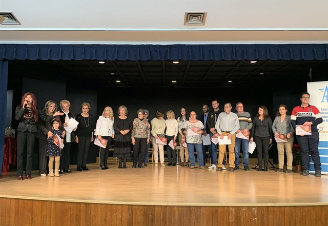 La Asociación de Amas de Casa de Águilas hace entrega de los premios de su tradicional concurso de Belenes 