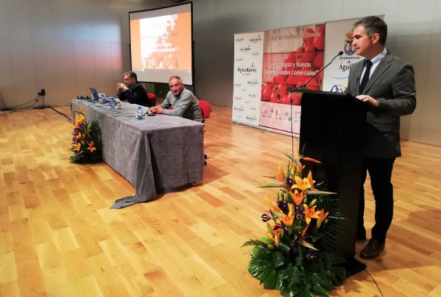 Águilas acoge hoy el I Congreso Nacional del Tomate 