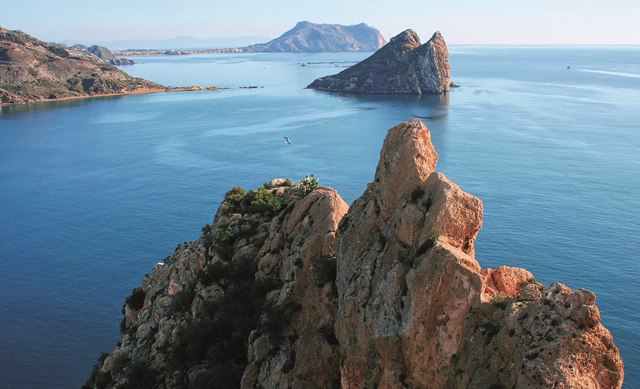 Águilas estará mañana lunes en alerta naranja por vientos de hasta 90km/h