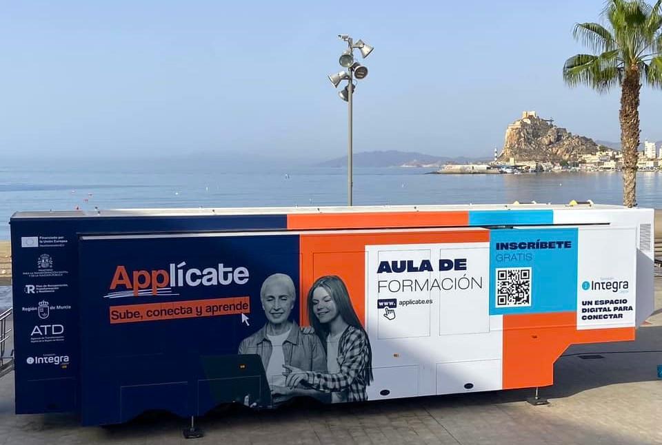 El aula de formación itinerante “Applícate” estará en Águilas del 16 al 20 de junio