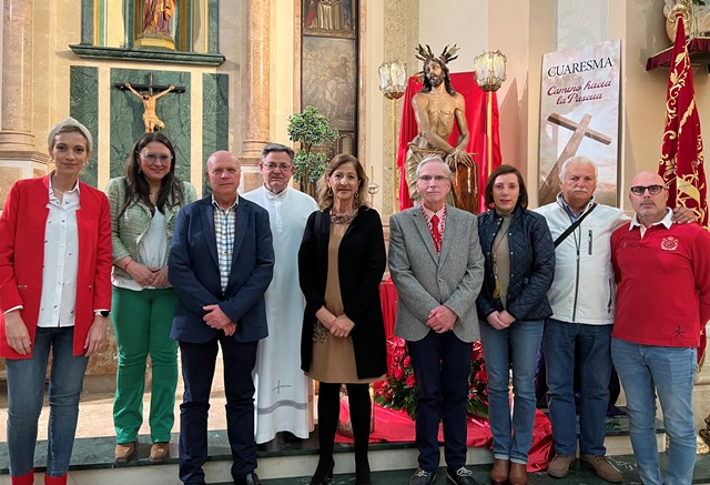 El Paso Encarnado celebra su tradicional misa y lectura del pregón cuaresmal