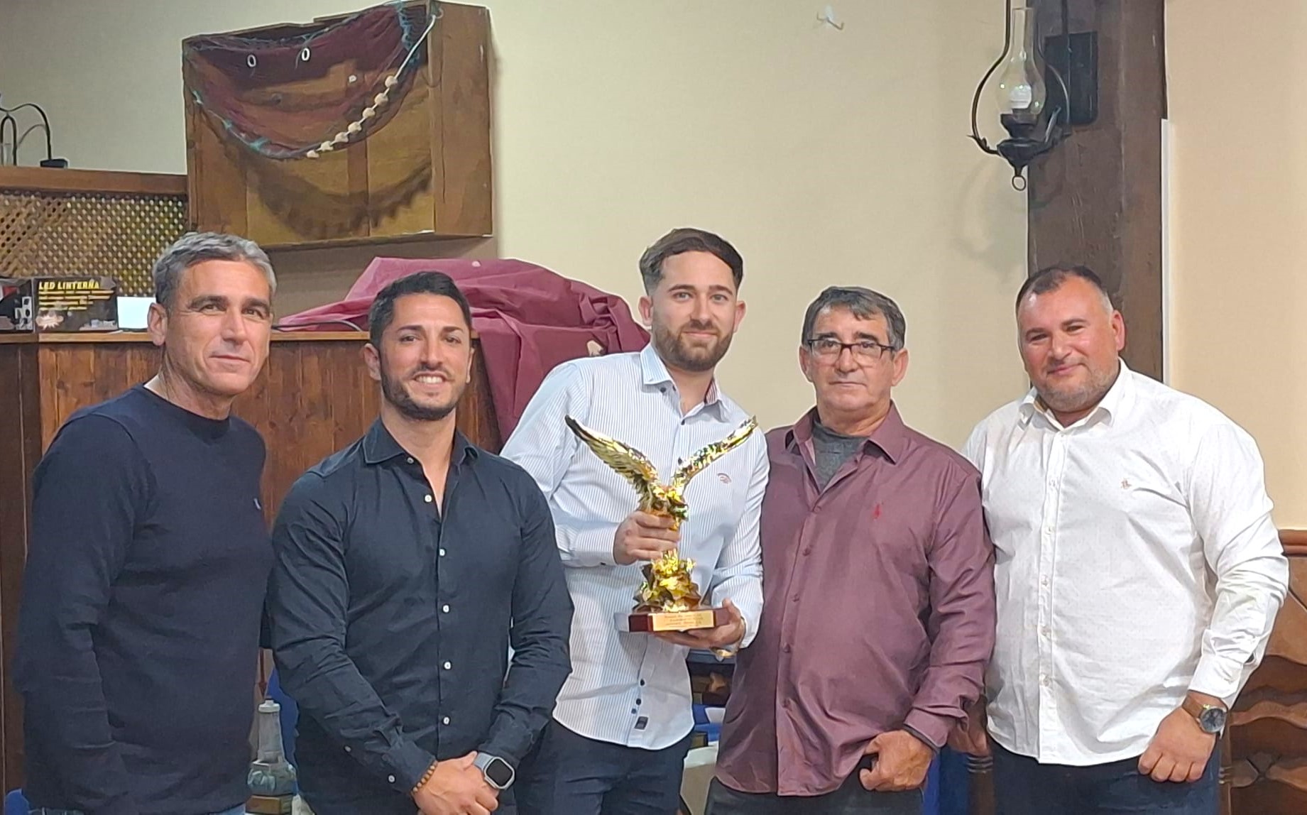 El Club de Pesca Bahía de Águilas entrega los premios del campeonato social de Embarcación Fondeada y Mar Costa