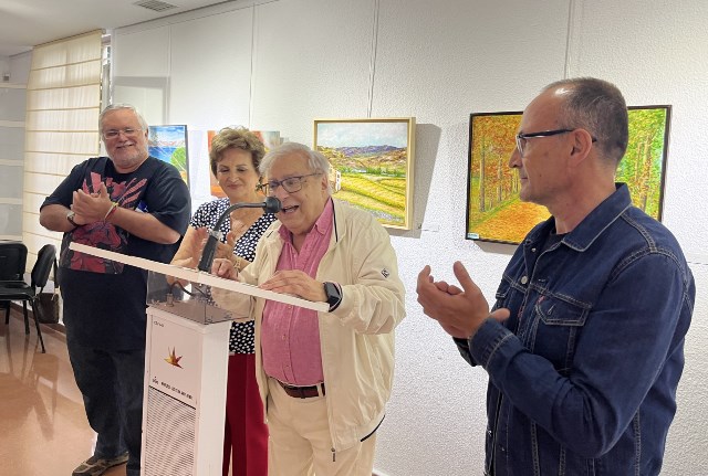 La Casa de Cultura de Águilas acoge una exposición de pintura del artista José Luis Calvo