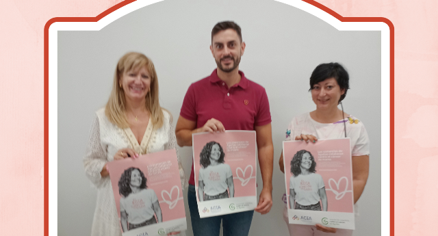 La asociación de comerciantes de Águilas se suma a la campaña #elrosaesmásqueuncolor, con motivo del Día Internacional Contra el Cáncer de Mama