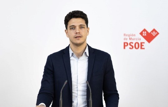 El PSRM pide la dimisión del consejero de Emergencias “por haber puesto en peligro la vida de dos vecinas de Águilas”