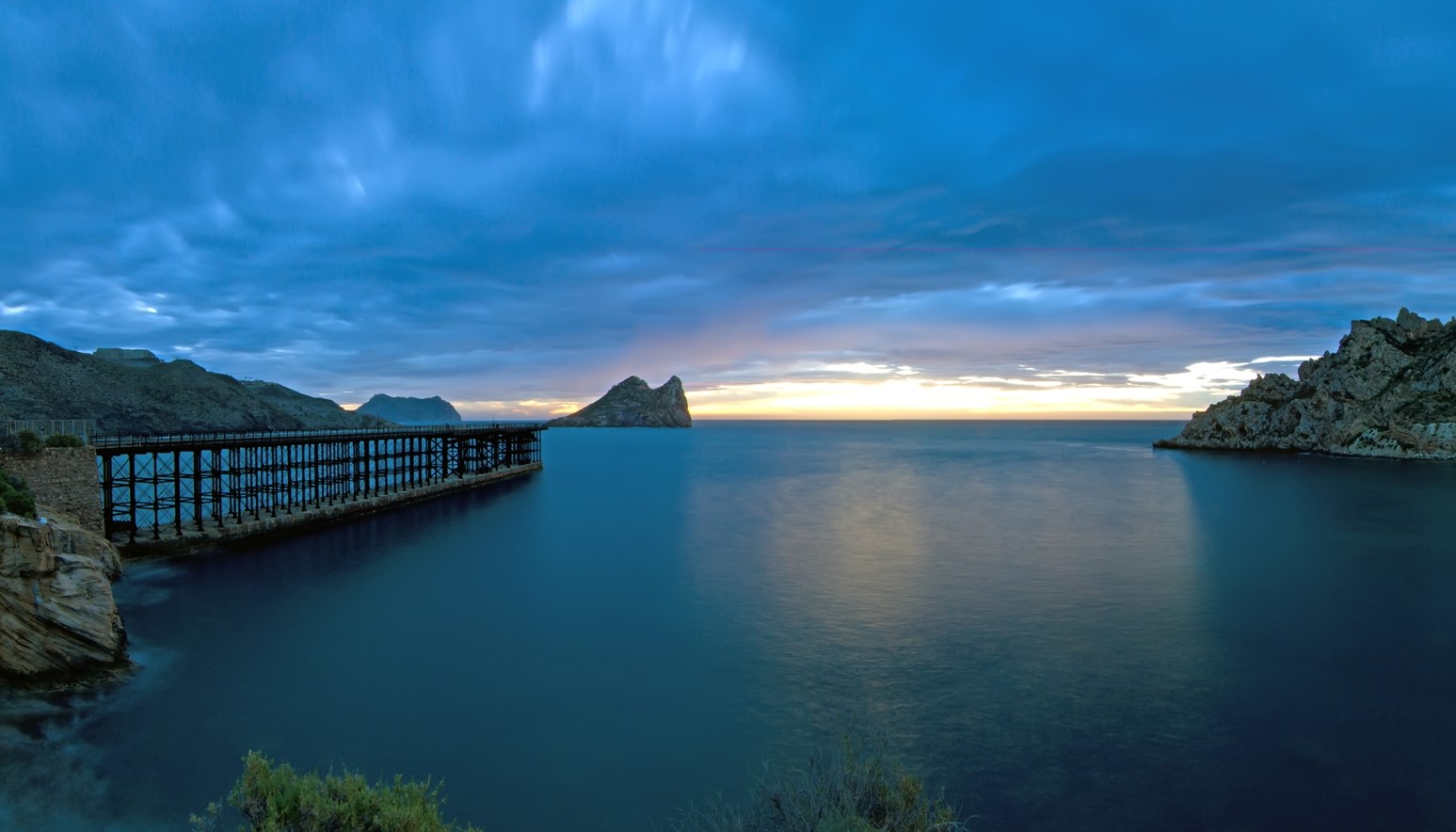 La AEMET activa para el jueves el aviso amarillo por lluvias y tormentas en Águilas