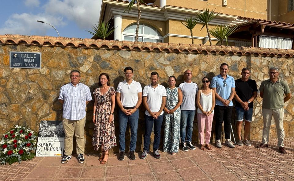 Águilas recuerda a Miguel Ángel Blanco cuando se cumplen veintiocho años de su asesinato a manos de ETA