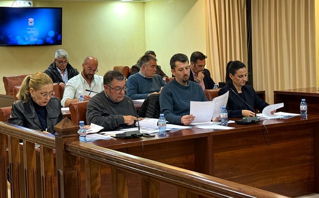 El PP denuncia que “el PSOE rechaza actuar en la Travesía de Calabardina y mantener edificios municipales libres de fibrocemento”