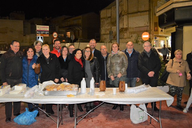 Chocolatada solidaria a beneficio de Cáritas en Águilas 