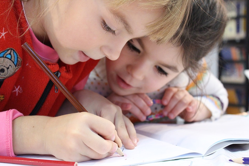 Desde hoy y hasta el 23 de junio está abierto el proceso de matriculación en el centro asignado para los nuevos alumnos de Educación Infantil