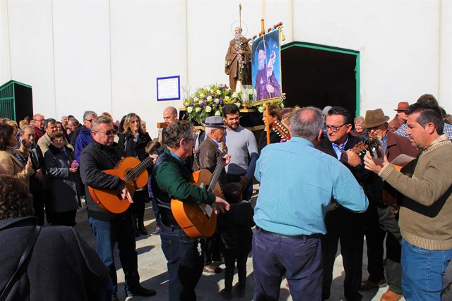  La pedanía de Tébar celebra las fiestas en honor a San Antonio Abad 