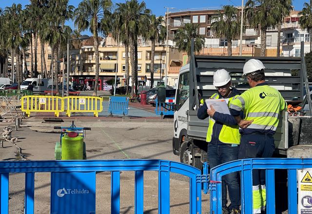 Fomento comienza a reparar los daños del temporal en el puerto de Águilas