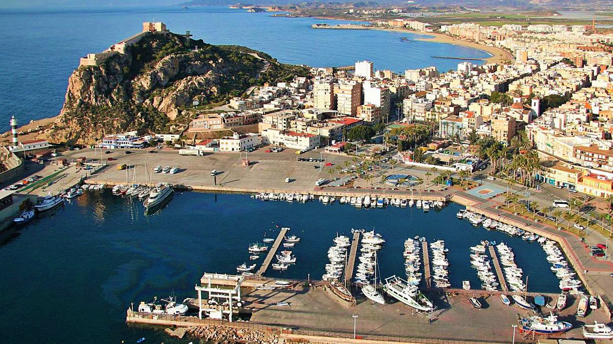 La Comunidad comienza los trabajos preparatorios para la redacción del anteproyecto del nuevo puerto pesquero-deportivo de Águilas