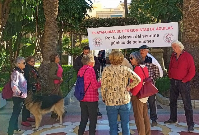 La Plataforma de Pensionistas de Águilas anuncia concentraciones cada primer lunes de mes frente al ayuntamiento  