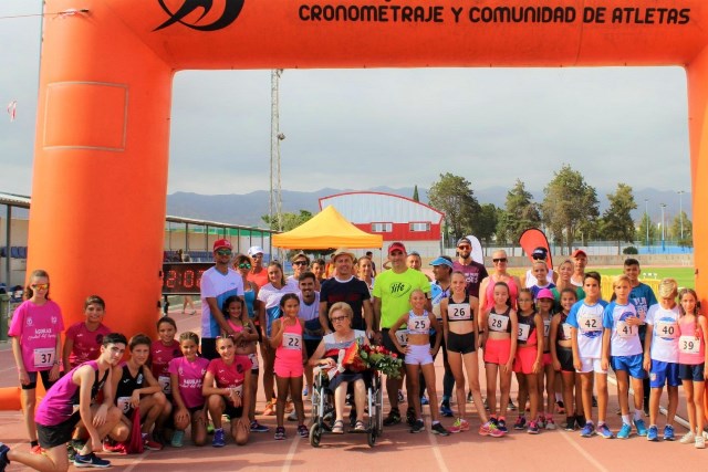 Águilas celebra la tradicional prueba estival de atletismo ‘6 Horas del Corredor de Fondo José Ruíz Lajarín