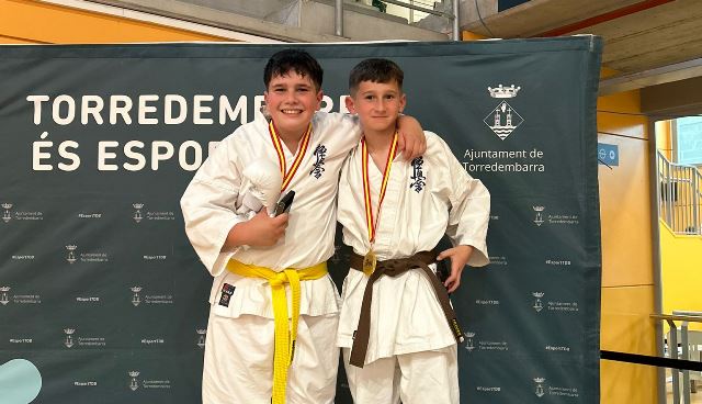 Lluvia de medallas para el Club Dojo Águilas en el campeonato alevín, infantil y juvenil de karate Kyokushinkai