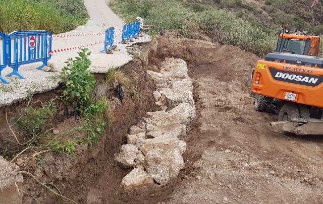 Finalizan las obras en el Puente de las Pulgas y en el Camino de las Palomas