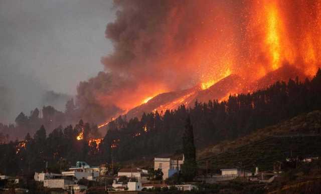  El Ayuntamiento de Águilas programará actividades para recaudar fondos para los damnificados por el volcán de La Palma