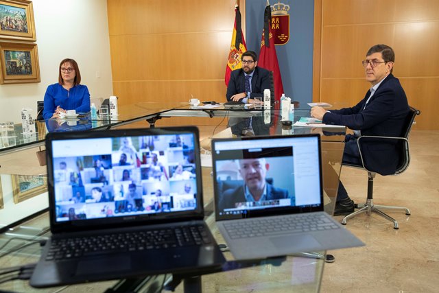 Mañana lunes se restablecen las líneas de autobuses de Águilas a Lorca y Murcia  