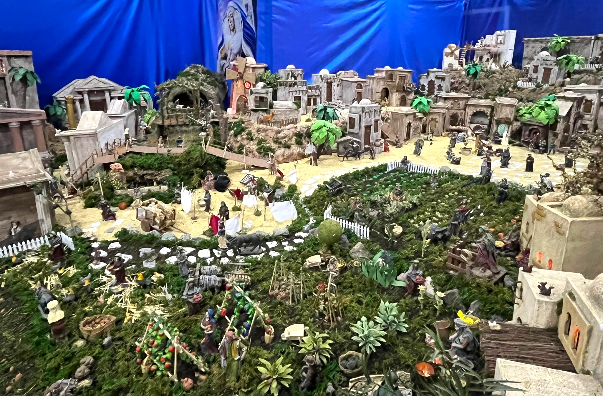 La Cofradía del Resucitado y el Belén del Abuelo logran sendos terceros premios en el VIII Concurso Regional de Belenes