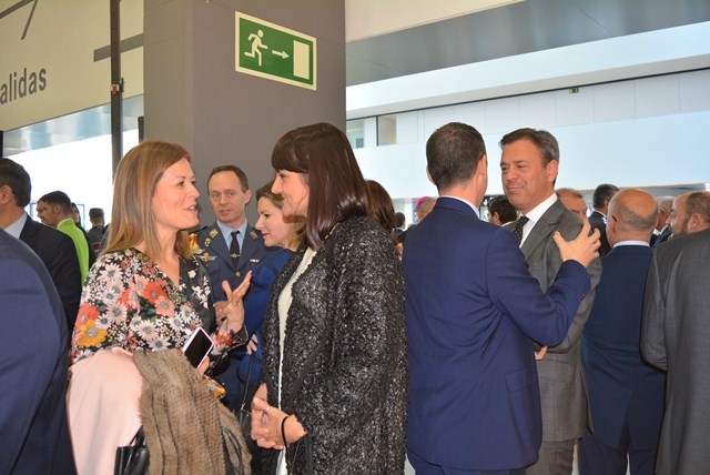  La alcaldesa reivindica, en la inauguración del Aeropuerto Internacional de la Región, una conexión de transporte entre Corvera y Águilas