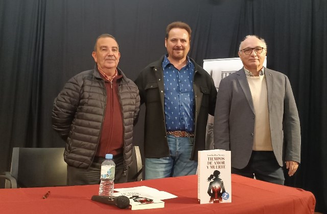 El escritor aguileño Juan Francisco Díaz Navarro presenta su cuarta novela en el Casino de Águilas