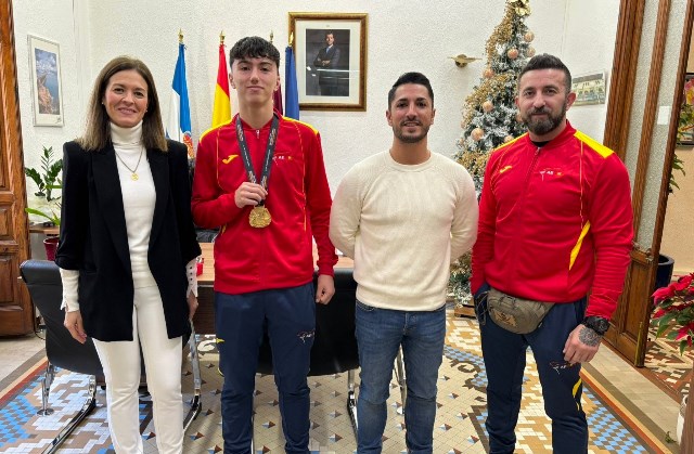 Recepción oficial al aguileño Juan Hernández, campeón del mundo de MMA