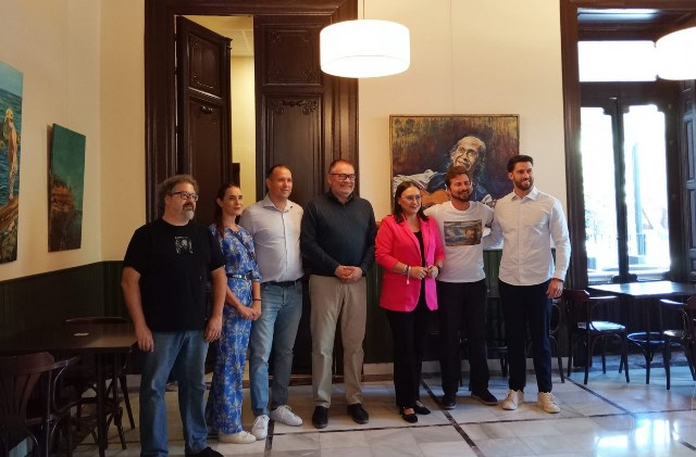 «Aqua Fons Vitae», la primera exposición de Pedro Juan Rabal centrada en el agua, ya fluye en el Balneario de Archena