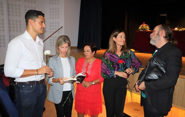 La Casa de la Cultura acoge la presentación póstuma del último libro de Manuel Robles