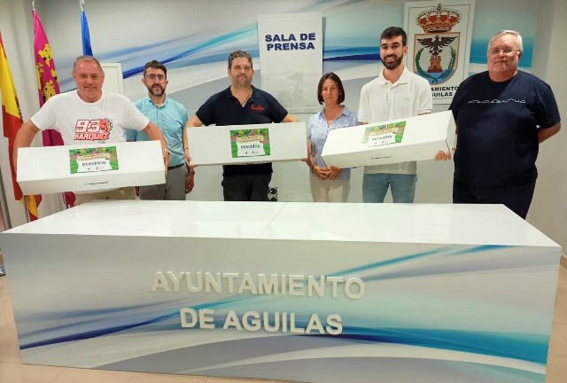 Ecovidrio y el Ayuntamiento de Águilas ponen en marcha la campaña ‘Carnaval más verde que nunca’ para incentivar el reciclaje de vidrio