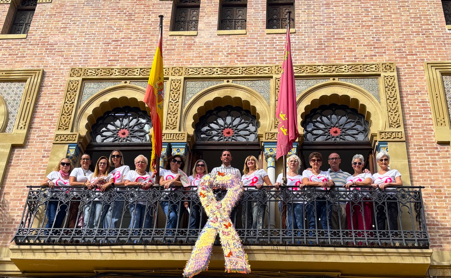 Águilas se une a la conmemoración del Día Mundial Contra el Cáncer de Mama