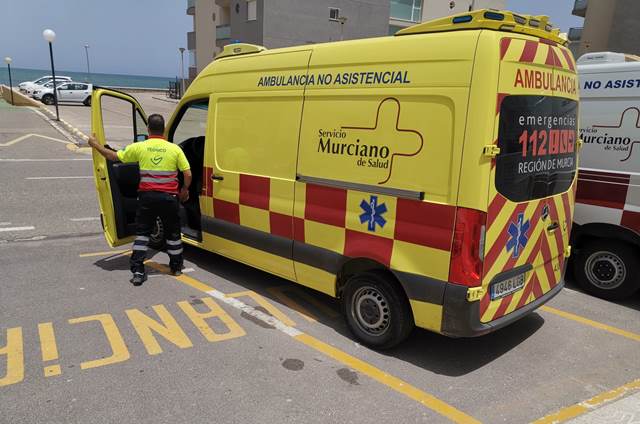 Una nueva ambulancia no asistencial refuerza desde hoy los servicios de urgencia en Águilas durante las 24 horas 