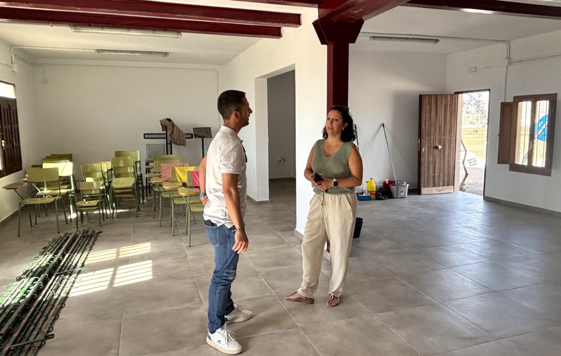 Finalizan las obras de adecuación del salón social de El Garrobillo con una inversión de 47.383 euros