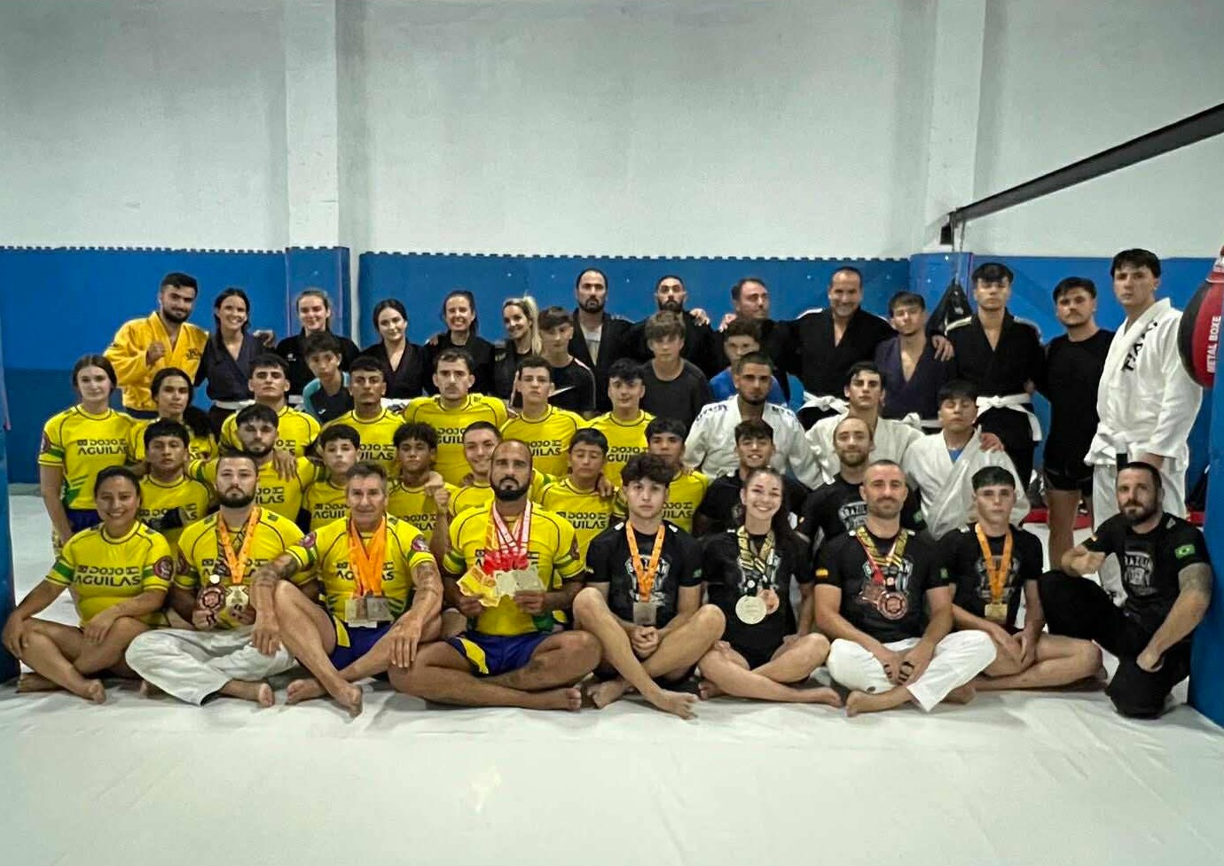 Lluvia de medallas para el Dojo Águilas en el Mundial de Jiu-Jitsu FIJJD celebrado en Valencia