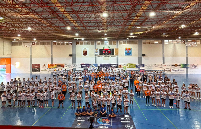 El Club Balonmano Águilas presenta a todos sus equipos