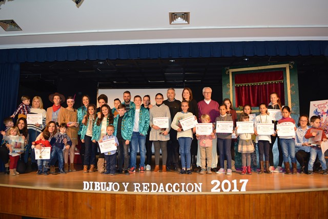 El Carnaval de Águilas entrega los premios del Concurso de Dibujo y Redacción Escolar