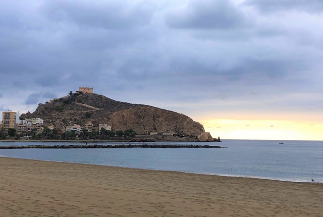 Águilas entra esta tarde en aviso amarillo por tormentas 