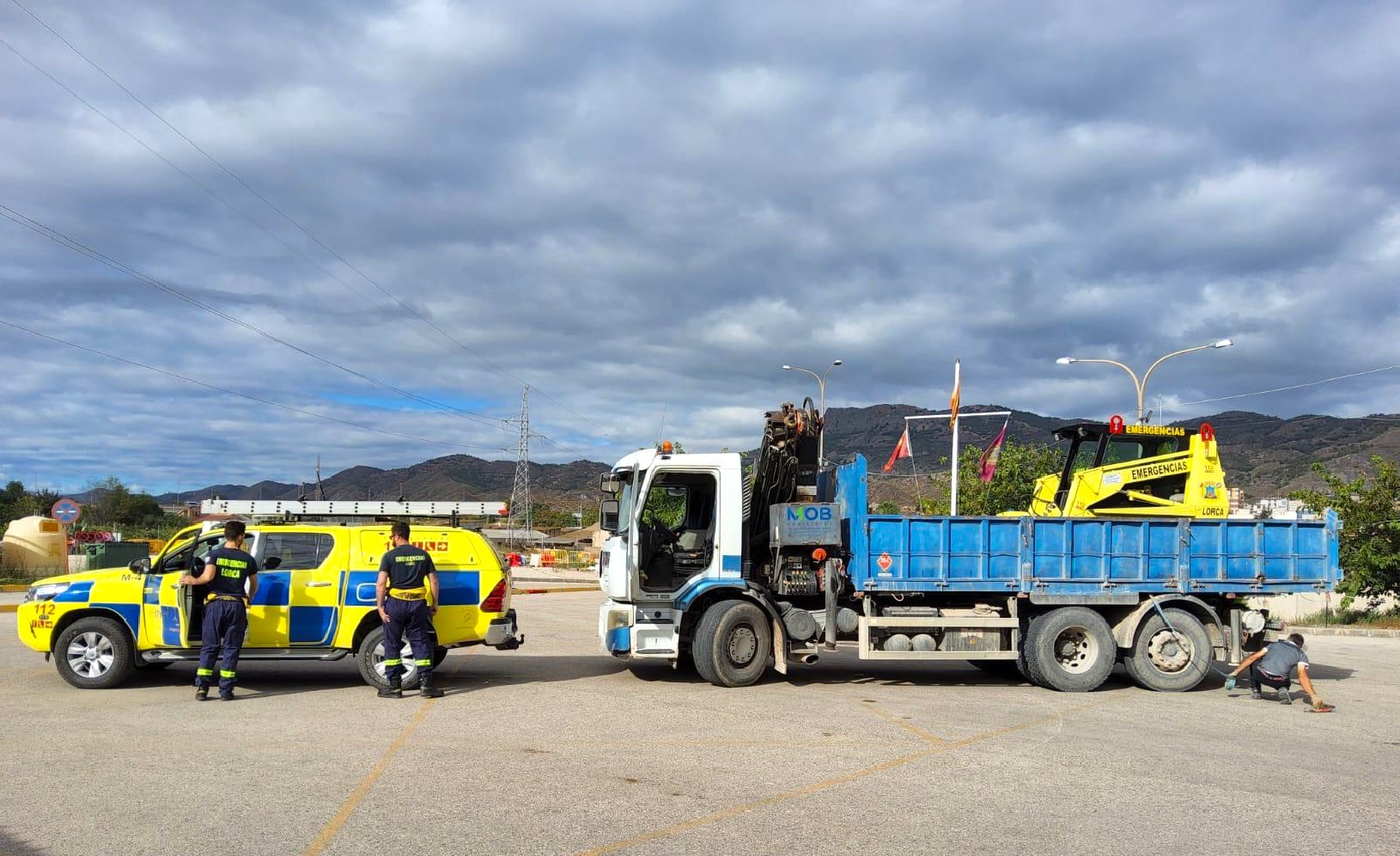 El Ayuntamiento de Lorca envía a Águilas equipo material y personal para ayudar en las labores de limpieza tras el reciente episodio de lluvias