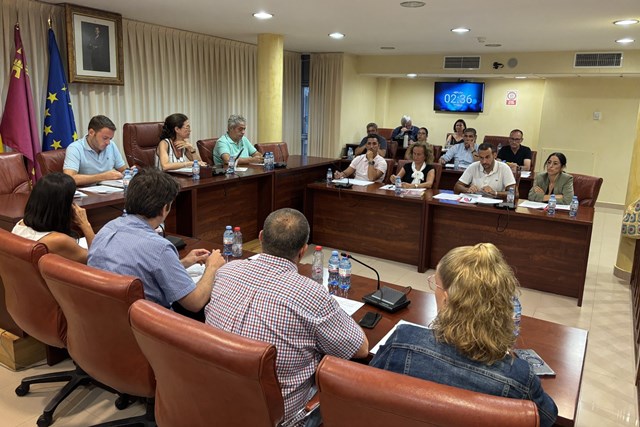 Socialistas y populares ofrecen sus valoraciones sobre el último Pleno Municipal celebrado en el Ayuntamiento de Águilas