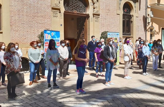 Recuerdo a los fallecidos por la Covid-19 con motivo del Día Internacional de la Enfermería 