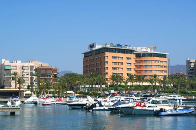 El Hotel Puerto Juan Montiel participa junto a la Comunidad en la feria virtual de turismo de Berlín  