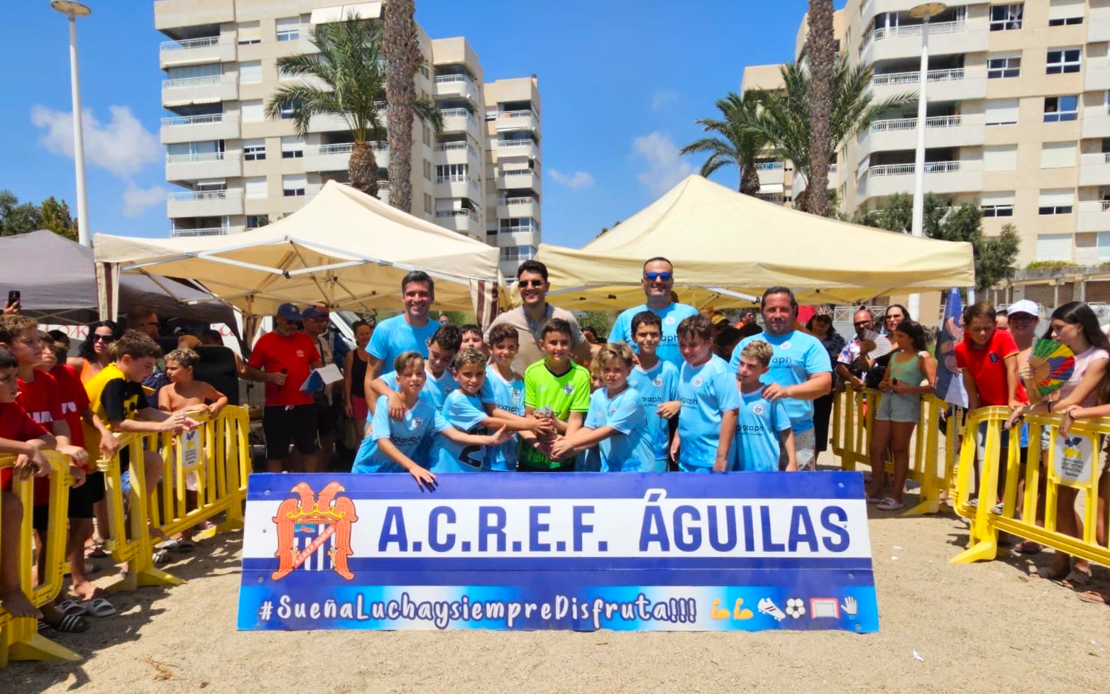 Águilas celebra con éxito el torneo de fútbol playa memorial “Antonio Soto Cano”