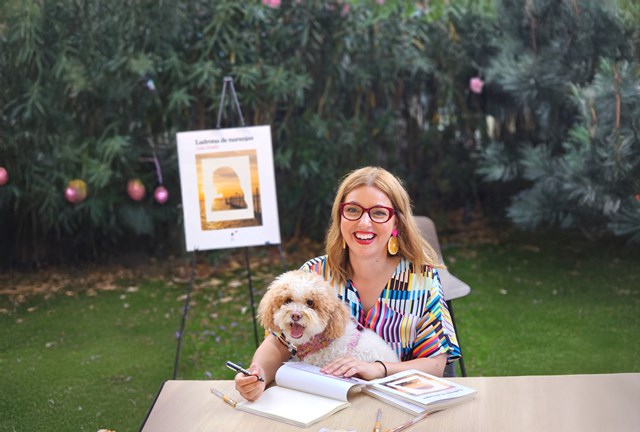 La periodista y escritora Lidia Roselló presenta este jueves en Librería Las Lomas su libro ‘Ladrona de Naranjas’