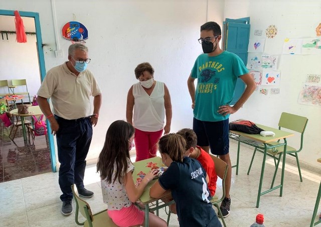  Finaliza el comedor social estival del colegio Ramón y Cajal y la escuela de verano del Garrobillo 