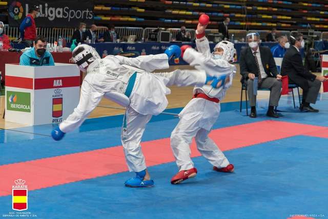 Sergio Atienza y Heike Martínez del Club Kárate Águilas consiguen su paso a la final de la Liga Nacional  