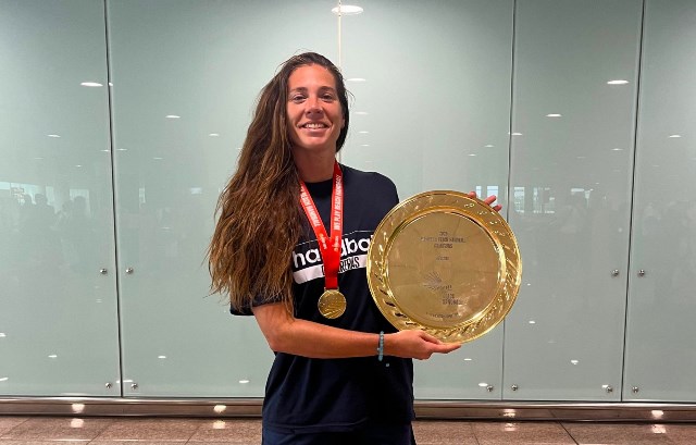 La aguileña Violeta González Poudereux, campeona de Europa en balonmano playa